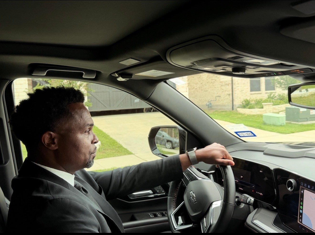NoirRide black Suburban - Hourly Chauffeur Service